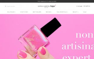 Live Love Polish logo