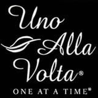Uno Alla Volta logo